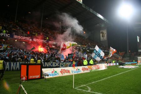 29-LENS-OM 09.jpg